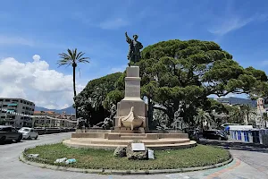 Monumento a Cristoforo Colombo image