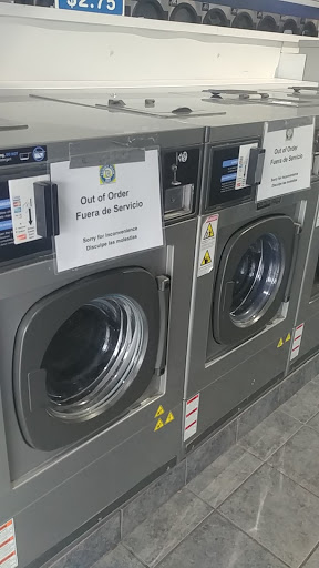 Laundromat «Family Wash Day», reviews and photos, 209 Lancaster Ave, Reading, PA 19611, USA