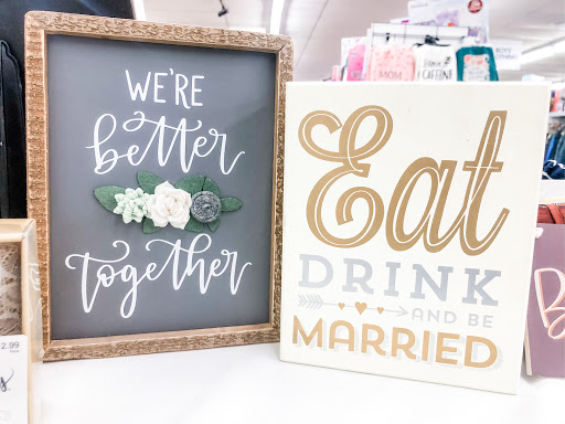 Consignment Shop «Fashion Cents Consignment», reviews and photos, 255 N Decatur St, Strasburg, PA 17579, USA