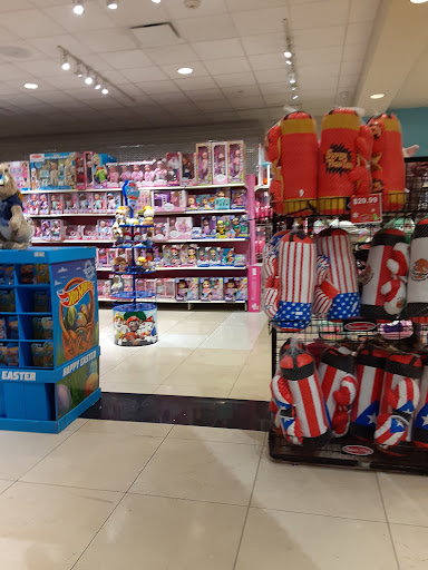 Shopping Mall «Harlem Irving Plaza», reviews and photos, 4104 Harlem Ave, Norridge, IL 60706, USA