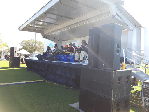 Recreation Center «North Greenwood Recreation Center», reviews and photos, 900 N Martin Luther King Jr Ave, Clearwater, FL 33755, USA