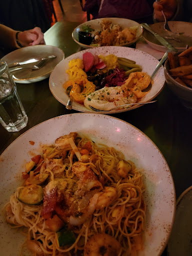 Mediterranean Restaurant «Mediterranean Cruise Cafe», reviews and photos, 12500 Nicollet Ave, Burnsville, MN 55337, USA