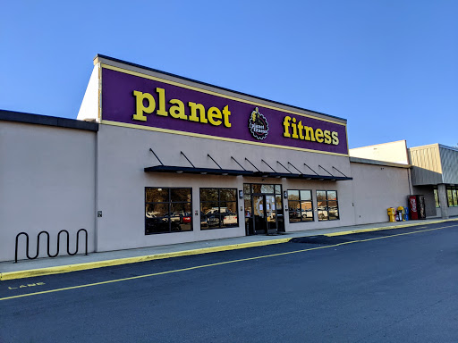 Gym «Planet Fitness», reviews and photos, 2672 Peters Creek Pkwy, Winston-Salem, NC 27127, USA