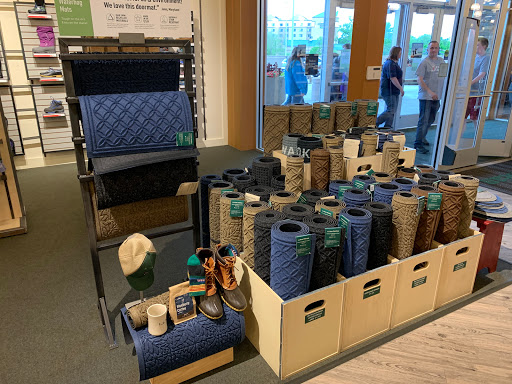 Clothing Store «L.L. Bean», reviews and photos, 100 South Avenue, Bloomington, MN 55425, USA