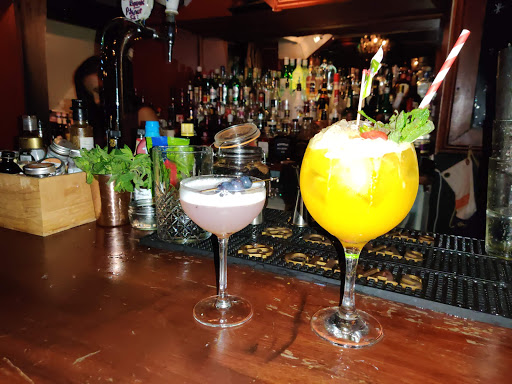 Prohibition cocktail bar