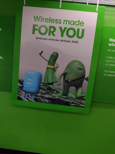 Cell Phone Store «Cricket Wireless Authorized Retailer», reviews and photos, 3858 Linden Ave, Dayton, OH 45432, USA