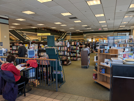 Book Store «Barnes & Noble», reviews and photos, 2518 South Rd, Poughkeepsie, NY 12601, USA