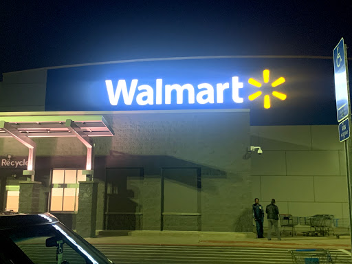 Department Store «Walmart Supercenter», reviews and photos, 1100 New Haven Rd, Naugatuck, CT 06770, USA