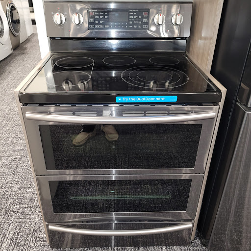 Electronics Store «Best Buy», reviews and photos, 151 Highlands Blvd Dr, Manchester, MO 63011, USA