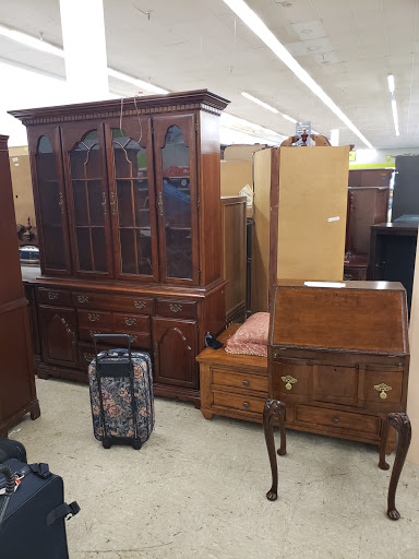 Thrift Store «Atlanta Mission Thrift Store», reviews and photos, 1140 Roswell Rd, Marietta, GA 30062, USA