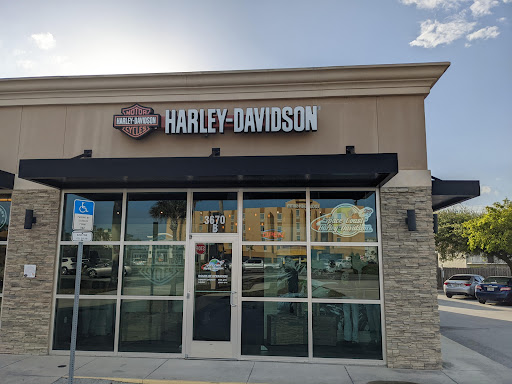 Harley-Davidson Dealer «Cocoa Beach Harley Davidson», reviews and photos, 3670 N Atlantic Ave, Cocoa Beach, FL 32931, USA