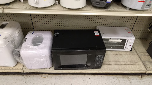 Thrift Store «Goodwill of North Georgia: Kennesaw Store and Donation Center», reviews and photos, 2500 Cobb Pkwy N, Kennesaw, GA 30152, USA