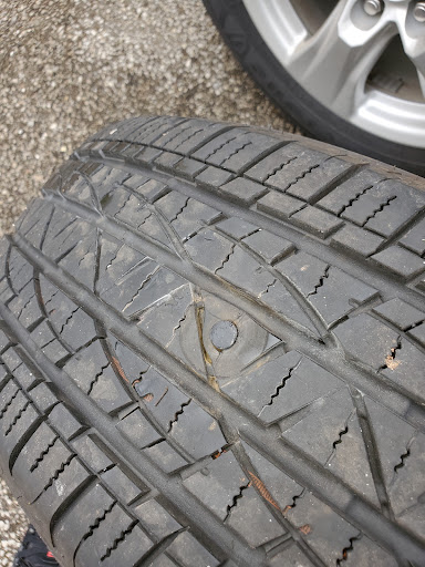 Tire Shop «Firestone Complete Auto Care», reviews and photos, 3405 E State St, Hermitage, PA 16148, USA