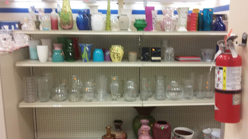 Donations Center «Goodwill», reviews and photos