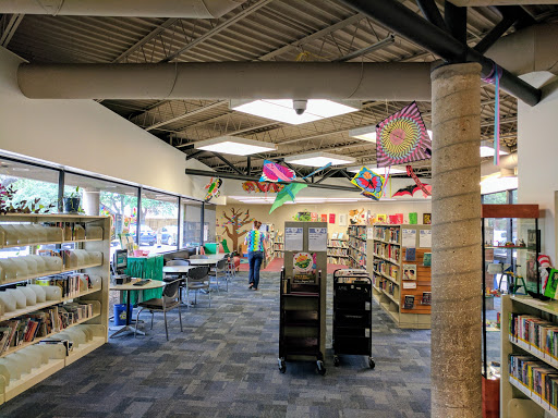Manchaca Road Branch, Austin Public Library