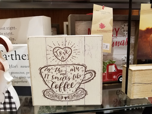 Shopping Mall «Brookside Plaza», reviews and photos, 10-38 Hazard Ave, Enfield, CT 06082, USA