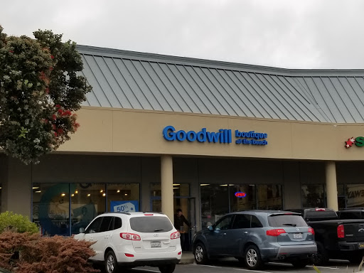 Thrift Store «Goodwill Boutique by the Beach», reviews and photos