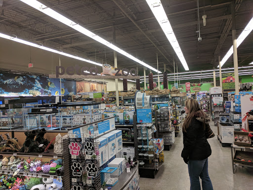 Pet Supply Store «Petco», reviews and photos, 3434 Court St, Pekin, IL 61554, USA
