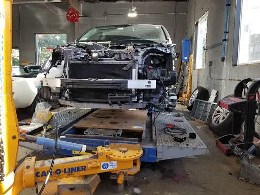 Auto Body Shop «ACME Body & Paint», reviews and photos, 3430 Washington St, Jamaica Plain, MA 02130, USA