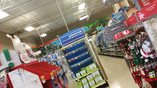 Pet Supply Store «PetSmart», reviews and photos, 4900 Monticello Ave, Williamsburg, VA 23188, USA