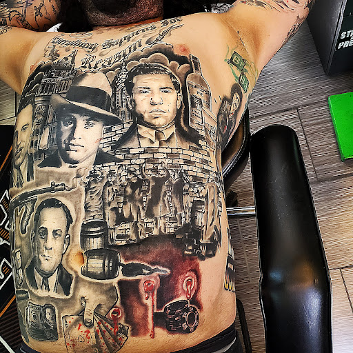 Explore green arrow tattoo ideas, creative tattoo ideas in Riverside, available at Darkstar Tattoo CA