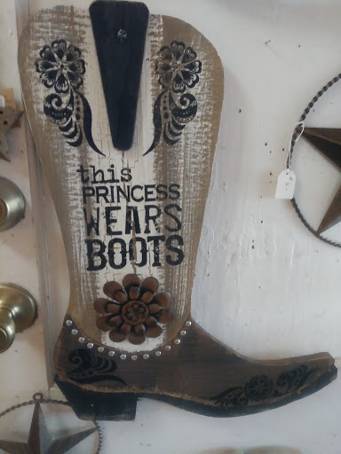 Gift Shop «Simply Yours Gifts & More», reviews and photos, 14357 Riggs Rd, Helotes, TX 78023, USA