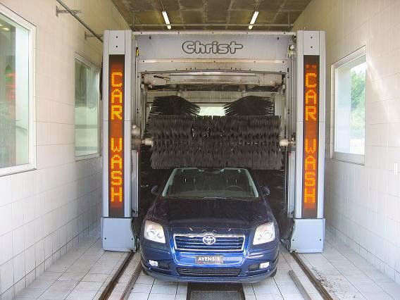 Südbahngarage Wüst AG - Toyota-Center - Autowerkstatt