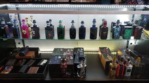 Tobacco Shop «Smokeovapor», reviews and photos, 13530 IL-59 #106, Plainfield, IL 60544, USA