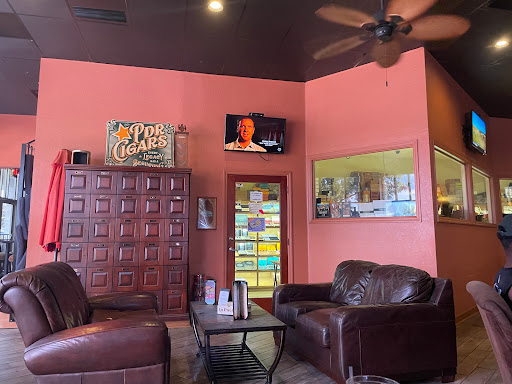 Cigar Shop «Island Girl Cigar Bar», reviews and photos, 7860 Gate Pkwy #115, Jacksonville, FL 32256, USA