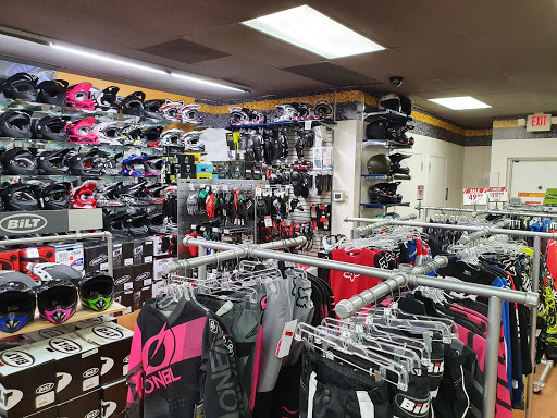 Motorcycle Parts Store «Cycle Gear», reviews and photos, 1765 NE 163rd St, North Miami Beach, FL 33162, USA
