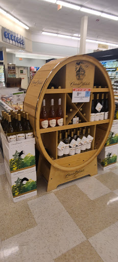 Supermarket «Publix Super Market at San Carlos», reviews and photos, 16950 San Carlos Blvd, Fort Myers, FL 33908, USA