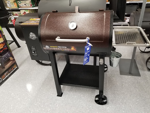 Sporting Goods Store «Academy Sports + Outdoors», reviews and photos, 14405 W 135th St, Olathe, KS 66062, USA