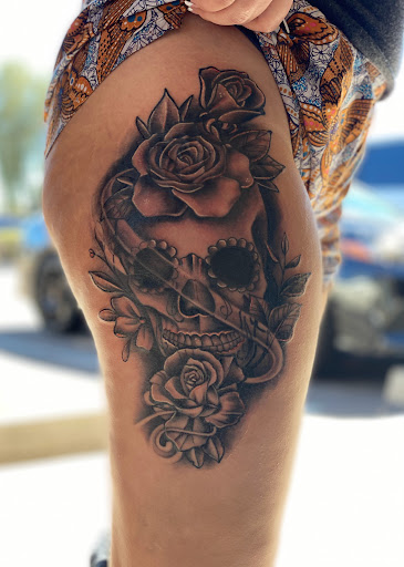 Explore queen crown tattoo ideas, creative tattoo ideas in Peoria, available at Modern Ink Tattoo