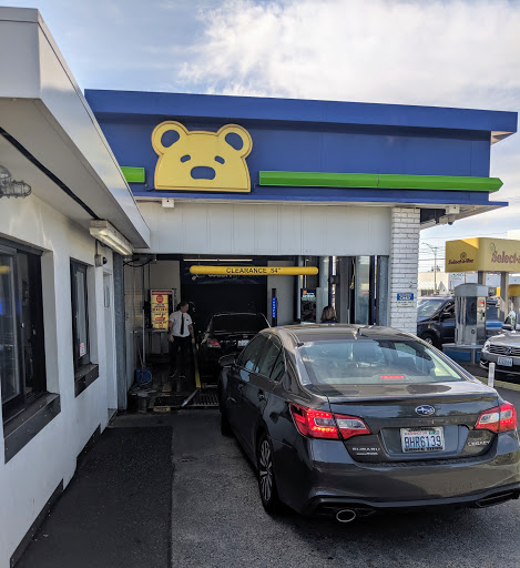 Car Wash «Brown Bear Car Wash», reviews and photos, 3002 S 38th St, Tacoma, WA 98409, USA
