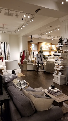 Furniture Store «Pottery Barn», reviews and photos, 125 Westchester Ave #2490a, White Plains, NY 10601, USA