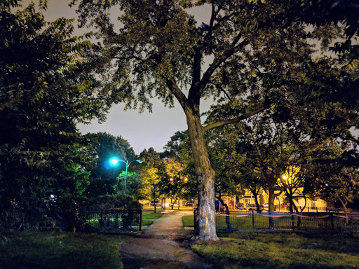 Park «Dunham Park», reviews and photos, 4638 N Melvina Ave, Chicago, IL 60630, USA