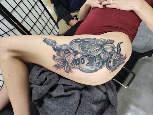 Find spinal cord tattoos ideas for your next unique tattoo in Holland at HTOWN Ink