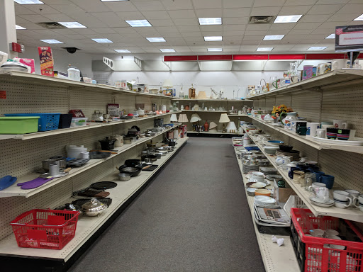 Thrift Store «The Salvation Army Family Stores», reviews and photos, 2655 E Grand River Ave, East Lansing, MI 48823, USA