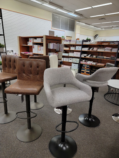 Clothing Store «Burlington Coat Factory», reviews and photos, 4801 McKnight Rd #42, Pittsburgh, PA 15237, USA