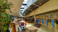 Intérieur du Restaurant Centre Commercial Grand Tour à Sainte-Eulalie - n°20