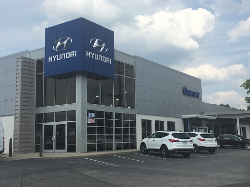 Hyundai Dealer «Oxmoor Hyundai», reviews and photos, 8107 Shelbyville Rd, Louisville, KY 40222, USA