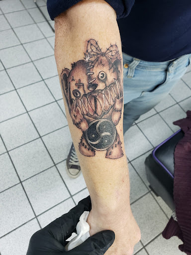 Explore mens family sleeve tattoo ideas, creative tattoo ideas in Houston, available at 333 Tattoo Studio HTX