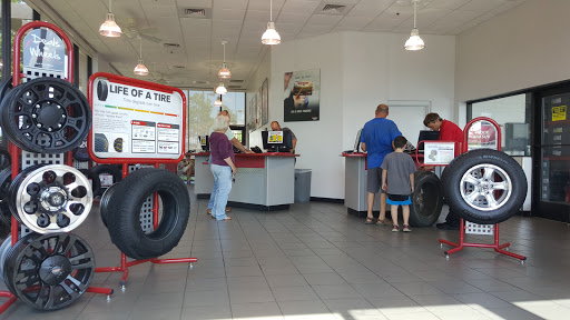 Tire Shop «Discount Tire Store - Mount Juliet, TN», reviews and photos, 401 S Mt Juliet Rd #150, Mt Juliet, TN 37122, USA