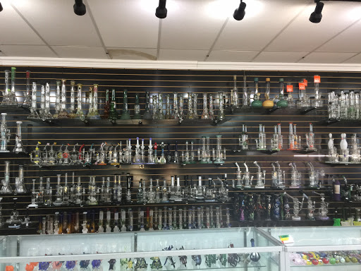 Tobacco Shop «3D SMOKE SHOP», reviews and photos, 7200 Glenview Dr, Richland Hills, TX 76180, USA