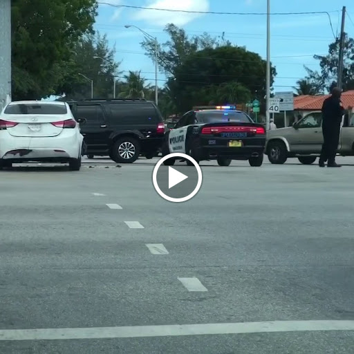 Auto Body Shop «DJ Auto Collision Center», reviews and photos, 17080 NW 3rd Ave, North Miami Beach, FL 33169, USA