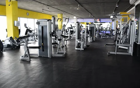 Evolve Fitness Gym Cancun image