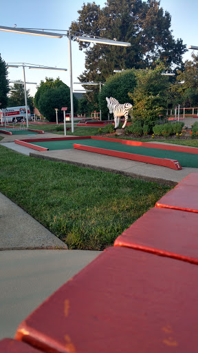 Miniature Golf Course «Putt Putt Fun Center», reviews and photos, 1515 Putt Putt Pl, Charlottesville, VA 22901, USA