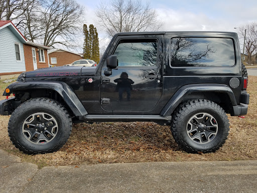 Tire Shop «Discount Tire Store - Clarksville, TN», reviews and photos, 1111 Merchants Blvd, Clarksville, TN 37040, USA