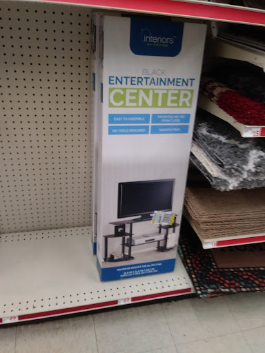 Shoe Store «Famous Footwear», reviews and photos, 4224 Kent Rd, Stow, OH 44224, USA