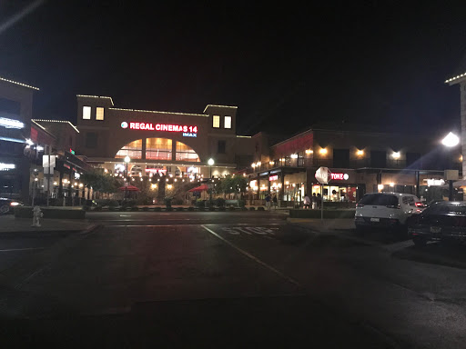 Movie Theater «Regal Cinemas El Dorado Hills 14 & IMAX», reviews and photos, 2101 Vine St, El Dorado Hills, CA 95762, USA